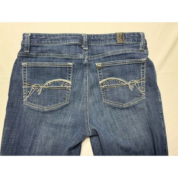 Aura by Wrangler Women's Straight Leg Rhinestone Denim Jeans - Size 30x29.5 - Picture 3 of 7